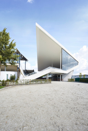 Dressurstadion, dressage stadium, Aachen-Soers, kadawittfeldarchitektur, Klaus Kada, Gerhard Wittfeld, Tribne, stand, BauNetz, uncube
