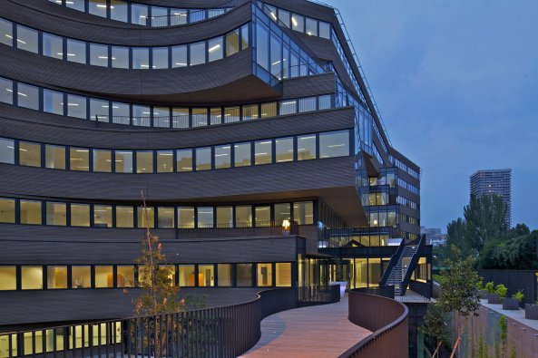 MVRDV, North By North West, Pushed Slab, Brobau, office building, Paris, 13e arrondissement, Bd Kellerman, BauNetz, uncube