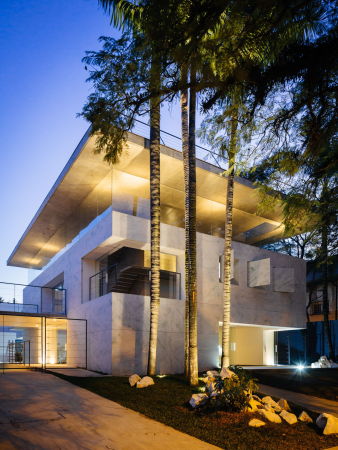 Triptyque, Groenlndia, commercial space, Laden, Geschft, Marmor, marble, Garten, concrete, Beton, glass, Glas, Transparenz, transparency, Licht, Sule, pillar, Fenster, Terrasse, terrace