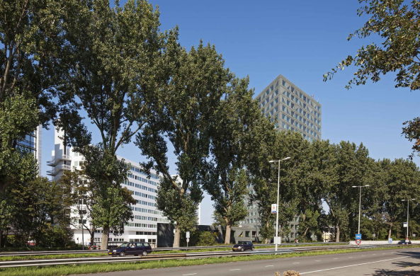 Ex-casa 400, Amsterdam, Niederlande, Vmx architects, Beton, concrete, Wohnheim, Studentenwohnheim, student housing, housing, Wiederverwertung, Nachhaltigkeit, Fertigproduktion, Fertigteil, Fassade, facade, sustainability, reuse, Hochhaus, Turm, high-rise