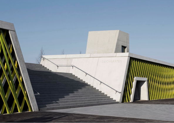 Prkdeck Landesgartenschau Deggendorf, Deggendorf, Parkdeck, Brcke, Gartenschau, Verkehr, Tourismus, Donau, Infrastruktur, Hochwasser, Deich, Stadtpark, Fugngerbrcke, Autobahn, Park, flood, pedestrian bridge, Deichgrten, Landschaftsplanung, Fassade, Freitreppe, facade, stairs, Aluminium, Farbe, Sichtbeton, concrete, Perspektive, Belftung, ventilation, Skelettbau, frame construction