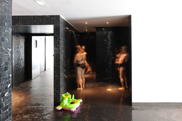 Schwimmbad, Fensterfront, Anbau, Sanierung, Erweiterung, Beton, Paris, Glas, Licht, concrete, glass, window, extension, restruction, swimming pool, Bagneux, Pool, Hallenbad, Frankreich, France