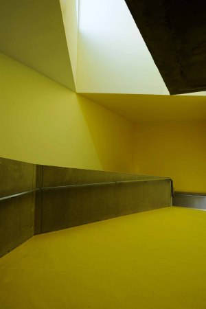 Frankreich, France, Fassade, facade, Beton, concrete, Stahl, steel, Theater, theatre, Kuturzentrum, multicultural centre, Isbergues