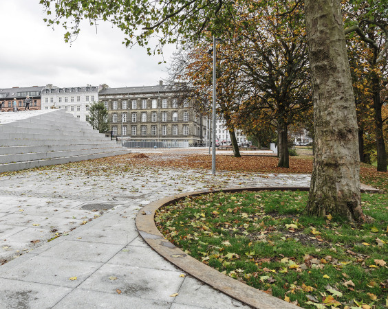 Israel Platz, Kopenhagen, copenhagen, Israel's square, Sportplatz, sports ground, Beton, concrete, skate park, Skater Park, Park, garden, COBE, Dnemark, denmark, Architektur, Landschaftgestatlung, Landschaft, Baunetz, BauNetz, Vanessa Miriam Carlow, public space, beton, Rampen, Stufen, Skate Park, Skaten, Sportplatz, Stadtplatz, ffentlicher Raum, Garten, Stadtgarten