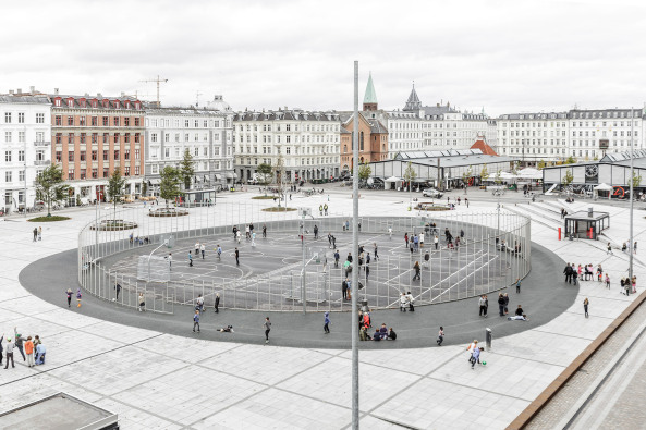 Israel Platz, Kopenhagen, copenhagen, Israel's square, Sportplatz, sports ground, Beton, concrete, skate park, Skater Park, Park, garden, COBE, Dnemark, denmark, Architektur, Landschaftgestatlung, Landschaft, Baunetz, BauNetz, Vanessa Miriam Carlow, public space, beton, Rampen, Stufen, Skate Park, Skaten, Sportplatz, Stadtplatz, ffentlicher Raum, Garten, Stadtgarten