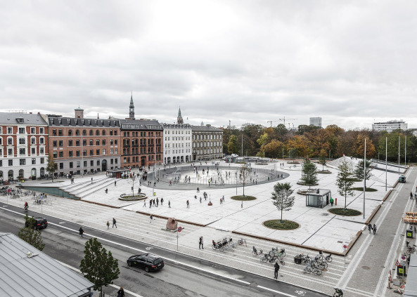 Israel Platz, Kopenhagen, copenhagen, Israel's square, Sportplatz, sports ground, Beton, concrete, skate park, Skater Park, Park, garden, COBE, Dnemark, denmark, Architektur, Landschaftgestatlung, Landschaft, Baunetz, BauNetz, Vanessa Miriam Carlow, public space, beton, Rampen, Stufen, Skate Park, Skaten, Sportplatz, Stadtplatz, ffentlicher Raum, Garten, Stadtgarten