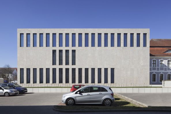 Museum, Kleist-Museum, Neubau, Lehmann Architekten, Frankfurt Oder, Natursteinfassade, Naturstein, Erweiterung, Literatur, Wilhelmine, Offenburg, Berlin, Wachenzeller Dolomit, Kubus, natrlich, Anastasia Hermann, Garnisonsschule