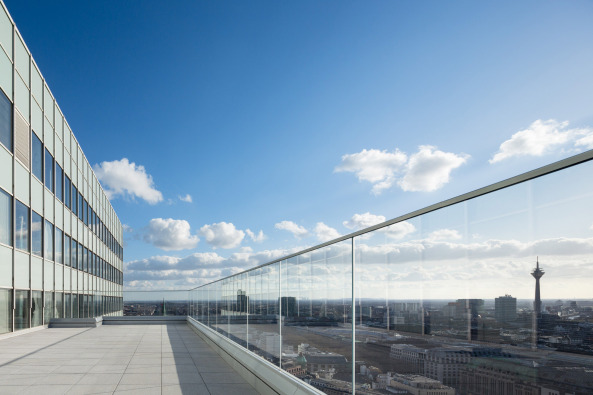 Dsseldorf, Dreischeibenhaus, Sanierung, Renovierung, reorganization, HPP-Architeckten, Thyssen-Hochhaus, Broturm, Glas, glass, Hochhaus, high-rise building