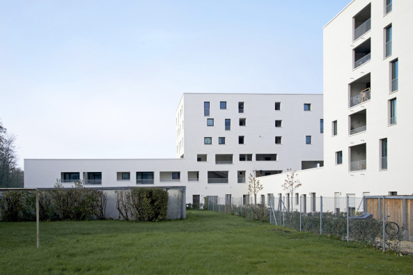 Neu-Ulm, Bayern, Wohungsbau, Jules et Jim, Jens Metz, Holger Kleine, Nicole Zahner, Obersten Baubehrde, IQ Innerstdtische Wohnquartiere, Modellvorhaben, Neubau, Wohnungen, Riegel, Block, Knick, Kindertagessttte, Kleine Metz, Promenade, Berlin, Ulm, ASTOC/KCAP