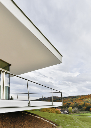 Berghang, Graz, Love architecture and urbanism, Veranda, Glas, Villa, Terrasse, mountainside, Aussichtsplattform, viewing platform, alps, Alpen, living in the alps, Ausblick, Panorama, Love