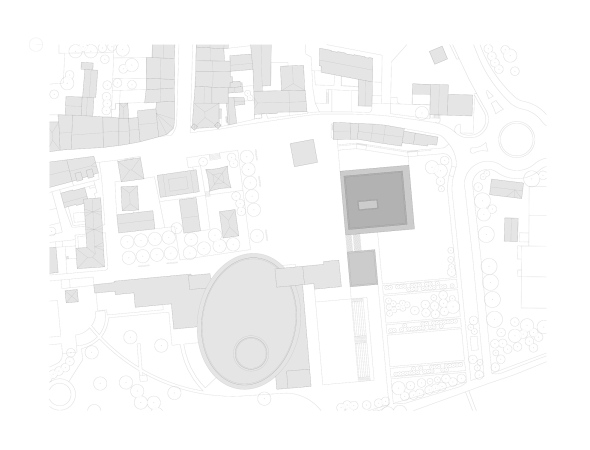 Brixen, Bressanone, Musikschule, Neubau, Carlana Mezzalira Pentimalli, Padova/Treviso, Caramel Architekten, Hinrichs Wilkening Architekten, EM2 Architekten, Vierzueins, CeZ Calderan Zanovelli, Tomas Ghisellini, Aires Mateus, Naturstein, Platzgestaltung, kubisch, cubic, stone fassade, Bl�serkapelle, brass band, B�rgerkapelle,