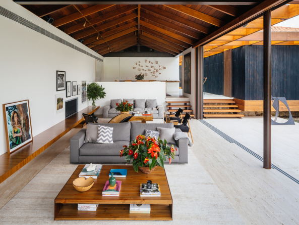 Jacobsen Architectura, jacobsen, Brasilien, laranjeiras, Holzbau, Travertin, angekohlt, pool, wald, wohnhaus, villa, RT house, rt residence