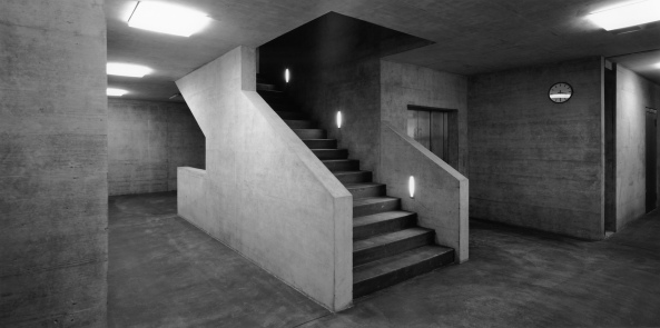 Beton, Martinsberg, Baden, Schweiz, Berufsschule, schule, berufsbildung, berufsbildend, weiterbauen, bestand, bauen im bestand, neubau, sporthalle, burkard meyer, 2006, sia, sia aargau, 2014, preis, pr�miert, 50er, 1950er, wohlfahrtsbau