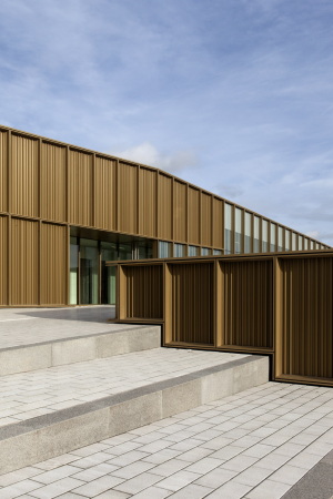 Paris, O-S, O-S architectes, Kulturzentrum, Kultur, Gold, niederlndisch, Frankreich, Rotterdam, Bibliothek, Neubau, Saint-Germain-ls-Arpajon, Arpajon, Saint Germain, Sden