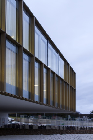 Paris, O-S, O-S architectes, Kulturzentrum, Kultur, Gold, niederlndisch, Frankreich, Rotterdam, Bibliothek, Neubau, Saint-Germain-ls-Arpajon, Arpajon, Saint Germain, Sden