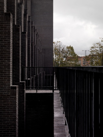 Theater in Danzig von Renato Rizzi