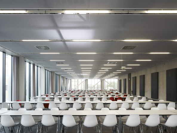 Mensa, Greifswald, Neubau, Beton, MGF Architekten, Nahversorgung, concrete, cafeteria, lunch, Berthold-Beitz-Platz, Bibliothek, Klinikum, library, clinic, hospital, restaurants, Speisenversorgung, Universittsklinikum, Kiste, Block, Stahltrger, Fachwerk, Stahfachwerk, steel structure, Anlieferung, Glas, Foyer, Sitzpltze, Uni, university,