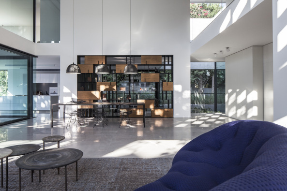 Wohnhaus bei Tel Aviv von Pitsou Kedem Architects