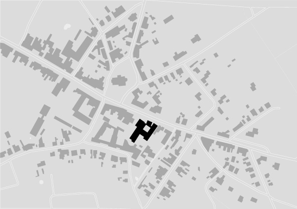 Bauen im Bestand, Belgien, Mokke Architecten, Backstein, Gianni Cito, Neubau, Altbau, Rathaus, city hall, brick building, Bonheiden, school, Schule, Grundschule, Kindergarten, Sporthalle, Erweiterung, Denkmal, Denkmalschutz, Belgium