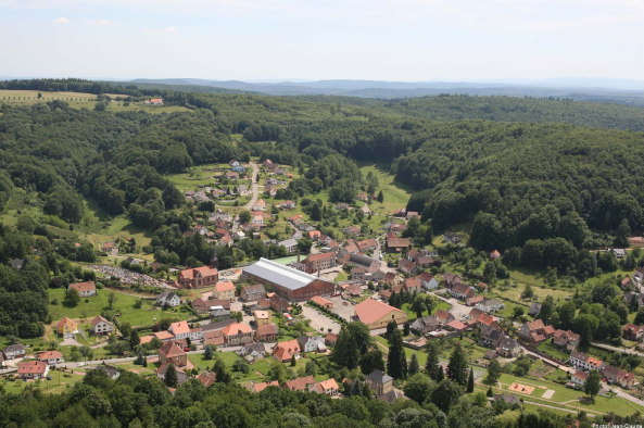 SO-IL; Florian Idenburg; Jing Jiu; Freaks architects; Meisenthal; Site Verrier; Frankreich; Neubau; Glasmuseum; Betonteppich; Glaskunst