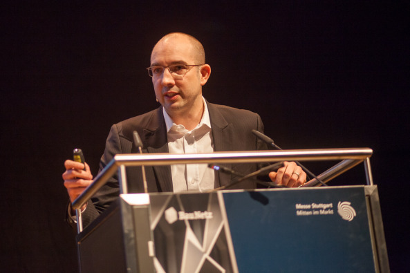 Fassadenkongress, Fassade, Jean Nouvel, Kim Herforth Nielsen, Volker Staab, Lehm, Beton, Matthias Schuler, Photovoltaikanlagen, Volker Staab, Manuelle Gautrand, Oliver Thill , Daniel Pfanner, Henk Jonkers, Bakterien