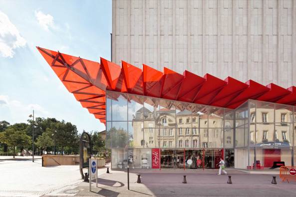 Fassadenkongress, Fassade, Jean Nouvel, Kim Herforth Nielsen, Volker Staab, Lehm, Beton, Matthias Schuler, Photovoltaikanlagen, Volker Staab, Manuelle Gautrand, Oliver Thill , Daniel Pfanner, Henk Jonkers, Bakterien