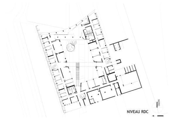 Michel Rmon, HELIOS, National Solar Energy Institute, Chambry, INES, Frdric Nicolas, Frankreich, France, Dachkonstruktion, gefaltetes Dach, Dach, roof, Technik, Fassade, facade, Glas, glass, Holz, wood, Beton, concrete, Atrium, Licht, light, Technologiepark, Energie, energy