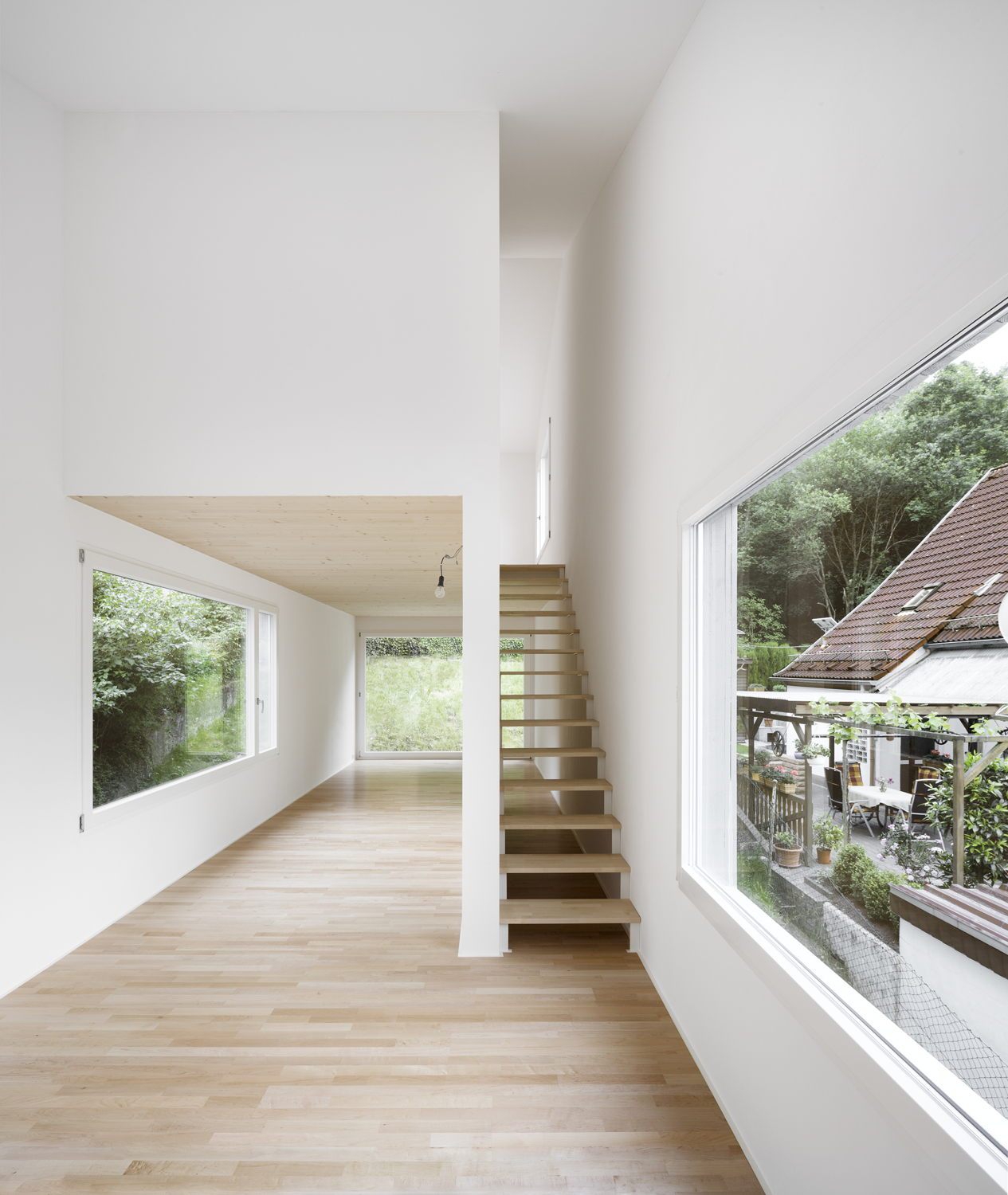 Minihaus In Kaiserslautern Spielbox Auf Stelzen Architektur Und Architekten News Meldungen Nachrichten Baunetz De