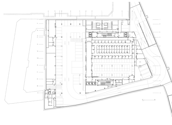 Sport, Bibliothek, Spanien, Barcelona, Municipality Madrid, Nieto Sobejano Arquitectos, Stadtteilzentrum, Sporthalle, Bibliothek, Lesen, Library, Markt, Market, Roland Halbe, transluzent, Neubau, Wettbewerbsgewinn, 2014, 2007, Beton Glasfassade, Erweiterung, Innenstadt, Mercado Municipal de Barcel