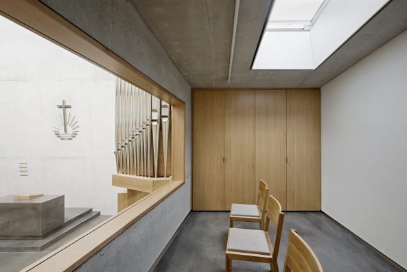 Kirchenneubau, Wien, Penzing, sterreich, Kirche, Veit Aschenbrenner Architekten, Neuapostolische Kirche, Beton, Leichtbeton, Oberlicht, Altar, Glockenturm, concrete