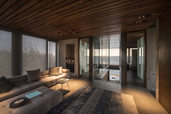 Wohnhaus, beach house, Strandhaus, Topografie, topography, Libanon, Blankpage, villa, Achmit, swimming pool, Dach, roof