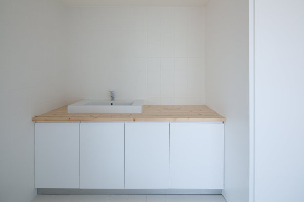 MIMA house, housing, Portugal, Alentejo, wei�, Haus, Wohnhaus, Minihaus, minihouse, Wohnen, wood, oak, Holz, Eiche, Modul, Schnellbauweise