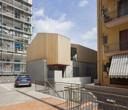 Lavastein, Holz, Satteldach, Lava, lava stone, hut, Htte, Dachterrasse, Catania, Sicily, Sizilien
