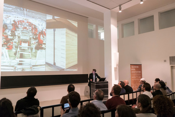 ber das Symposium Advancing Wood Architecture in Frankfurt