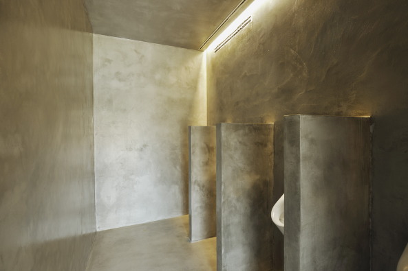 Slowenien, offener Wettbewerb, open competition, ENOTA, Enota, Car Park, Parkgarage, Autogarage, Slovenia, Velenje, Metallfassade, metal facade, Parkhaus, Auto in der Stadt, facade, Fassade, Wettbewerb, 2014, Baunetz, Baunetz-Meldungen, parking, Kubus, Nutzbau, Garage, Rampen, Steigung, Parkpltze