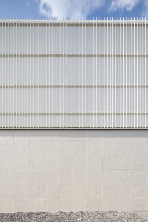 Holz, Beton, Holzschnitt, Ukkel, Belgien, Fassade Metallstbe, facade, metal sticks, nursery, Ukkel, Bruxelles, Brssel, Ukkel, KiTa, Kindertagesttte, Kirche, Bestand, fenster, Ruherume