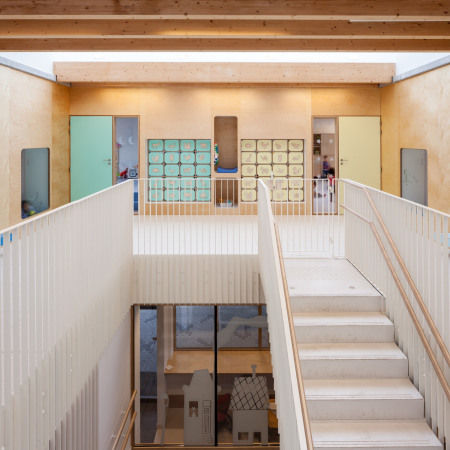 Holz, Beton, Holzschnitt, Ukkel, Belgien, Fassade Metallstbe, facade, metal sticks, nursery, Ukkel, Bruxelles, Brssel, Ukkel, KiTa, Kindertagesttte, Kirche, Bestand, fenster, Ruherume