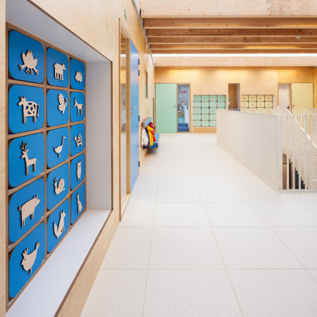 Holz, Beton, Holzschnitt, Ukkel, Belgien, Fassade Metallstbe, facade, metal sticks, nursery, Ukkel, Bruxelles, Brssel, Ukkel, KiTa, Kindertagesttte, Kirche, Bestand, fenster, Ruherume