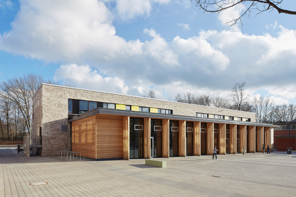 BDA Preis Schleswig Holstein 2015 entschieden, 22 Finalisten, BDA, Bund Deutscher Architekten, Beste Huser, Awards, Gute Architektur, Preisverleihung, Kiel, Petersen Prksen Partner Architekten und Stadtplaner BDA, Konrmann + Siegmund Architekten, Sunder-Plassmann Architekten, Kappeln, KBNK Architekten, Architekturbro Hansen, Schmieder.Dau.Architekten, BIWERMAU Architekten, bbp Architekten, Ulrich-Gabler-Haus, Haus am Schberg, Musikschule Norderstedt, Marienkirche Lbeck, Bund Deutscher Architekten