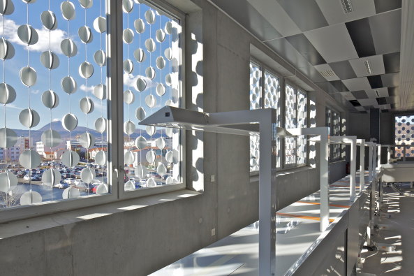 2014, Frankreich, Featurism, Neubau, Fassade, Spielerei, Metall, France, Dental Care Centre, CHU dEstaing, Clermont-Ferrand, Odontology, Odontologie, Philippe Gazeau Architect, &#xfeff;&#xfeff;Philippe Ruault, Christophe Camus, Health care, Healing architecture, Baunetzwoche