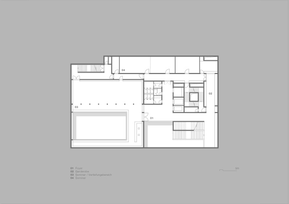 NS-Dokumentationszentrum in Mnchen eingeweiht, Georg Scheel Wetzel, Winfried Nerdinger, Geschichte Mnchen, Kubus, Wrfel, NSDAP, Braunes Haus, Erinnerungsort, Brienner Strae 34, Fassaden, Beton, Museum, Ausstellung, Architektur, Bayern, Knigsplatz Mnchen, Weipigment, Transportbeton, Heinze Award, Baunetz, Baunetz-Meldungen, Umfeld, Terrasse, Stadtbild, Museumsquartier Mnchen, Neubau, Ersatzbau, Ausblick, Treppe, Erschlieung, Ehrentempel, Sockel, NS-Zeit, 1. Mai, Monika Grtters, Lern- und Erinnerungsort, Bettina Georg, Tobias Scheel, Simon Wetzel, ehemalige Parteizentrale der NSDAP; Braunes Mnchen, Landeshauptstadt Mnchen, Bayern, Seehofer, Festakt, Palais Barlow, Weibeton, Ausblick, Direktor, Neues aus Mnchen, erster Mai, Todestag Adolf Hitler, bergabe, Baureferat Mnchen, Bibliothek, Verwaltung, Vortragssaal, Auditorium, Wettbewerb