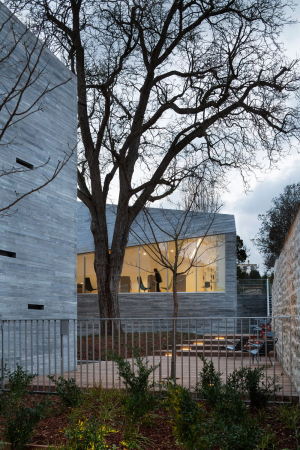 Quartz, quarz, roof, cristal, Kristall, Dachflche, Innenhof, Glas, Galerie, Fenster, window, Fassade, Mediathek, media library, Bourg-la-Reine, Paris, Pascale Gudot