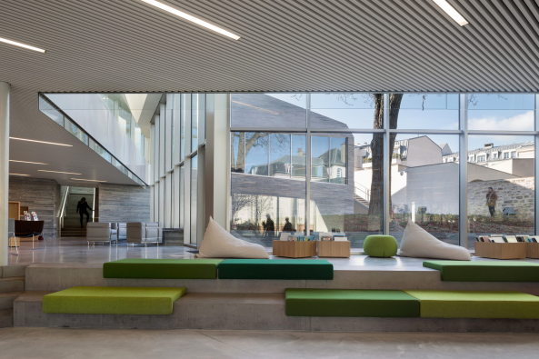 Quartz, quarz, roof, cristal, Kristall, Dachflche, Innenhof, Glas, Galerie, Fenster, window, Fassade, Mediathek, media library, Bourg-la-Reine, Paris, Pascale Gudot