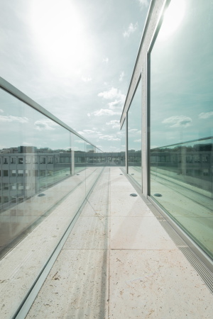 PSD Bank, Bank, Neubau, Saarbrcken, Saarland, Verwaltungsgebude, Wettbwerb, competition, Bayer Strobel, Abriss, Kolonnade, Fassade, facade, Verglasung, Glas, glass, Foyer, atrium, Volker W. Hamann, Mbel