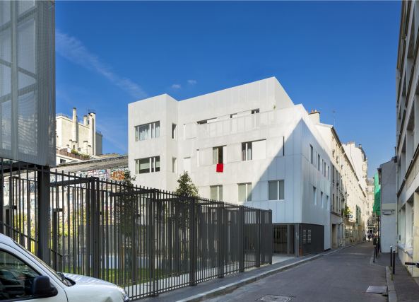 beton, Aluminiumverkleidung, aluminium perforated skin, reinforced concrete, Gaetan Le Penhuel, Paris, Kita, kindergarden, Sozialwohnung, social housing
