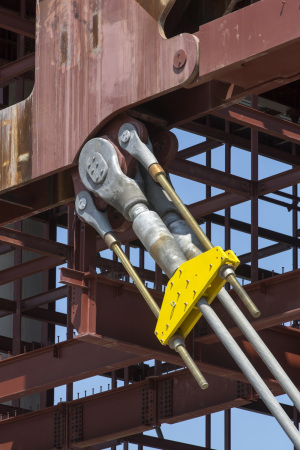 Turin, Italien, Renzo Piano, Intesa Sanpaolo, Neubau, 2015, Fertigstellung, Hochhaus, Turm, tower, highrise, Fassade, Glas, glass, facade, Garten, garden, Verwaltung, office, Bro, gemischte Nutzung, mixed use, variable Nutzung, Infrastruktur, Wintergarten, winter garden, Doppelfassade, double skin facade