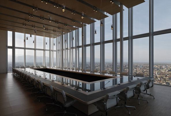 Turin, Italien, Renzo Piano, Intesa Sanpaolo, Neubau, 2015, Fertigstellung, Hochhaus, Turm, tower, highrise, Fassade, Glas, glass, facade, Garten, garden, Verwaltung, office, Bro, gemischte Nutzung, mixed use, variable Nutzung, Infrastruktur, Wintergarten, winter garden, Doppelfassade, double skin facade