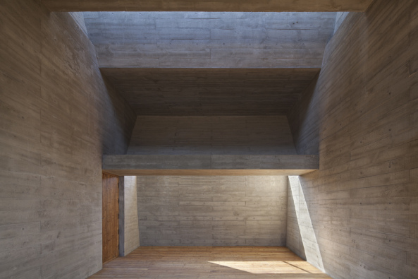 library, Bibliothek, Seashore Library, Nandaihe, China, Vector Architects, 2014, Beton, concrete, solid, pure, Ozean, Strand, Licht, light, Glas, glass, pivot wall, Ausblick, view, Stahl, steel, Dach, Tonnendach, arched roof, Meditation, Holz, wood