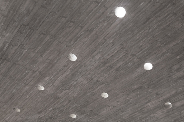 library, Bibliothek, Seashore Library, Nandaihe, China, Vector Architects, 2014, Beton, concrete, solid, pure, Ozean, Strand, Licht, light, Glas, glass, pivot wall, Ausblick, view, Stahl, steel, Dach, Tonnendach, arched roof, Meditation, Holz, wood