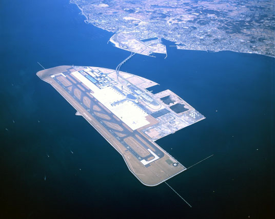 Offshore-Flughafen in Japan erffnet